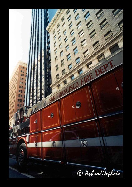 Fire ladder truck